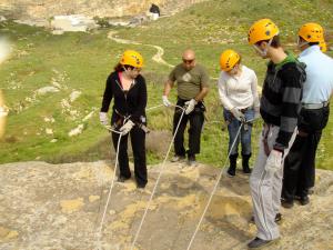 abseiling 11-04-09 058